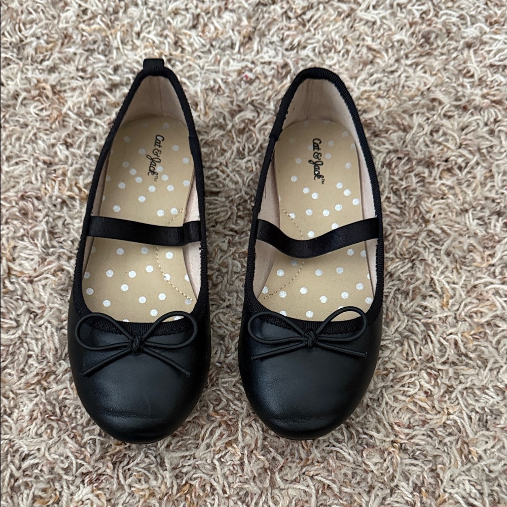 Cat & Jack Black Kids Shoes with Bow